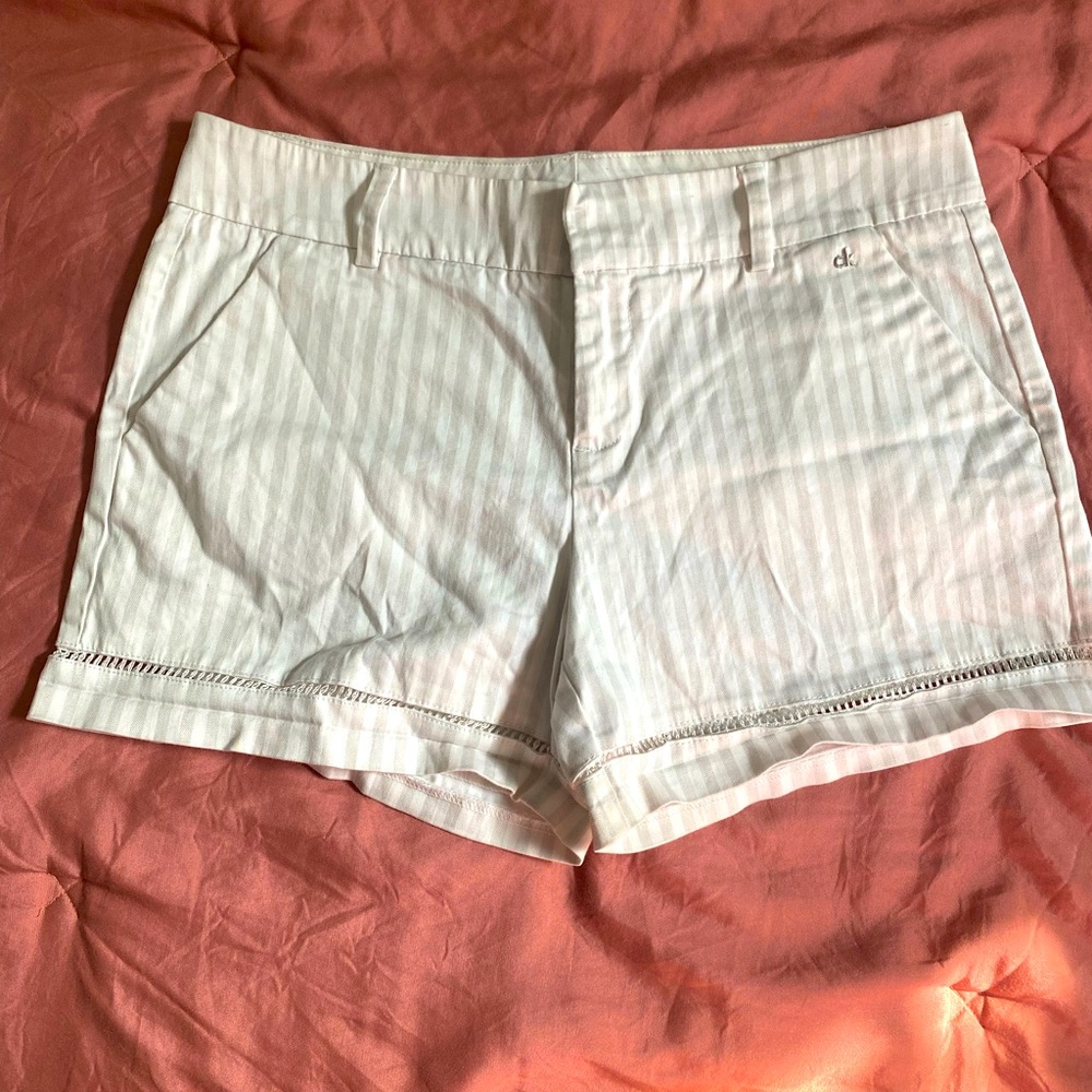 Calvin Klein Shorts with detailed bottom, size 10